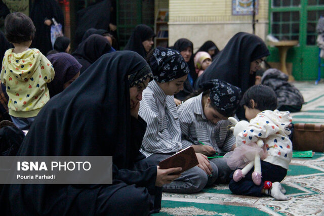 مراسم احیای شب نوزدهم ماه مبارک رمضان در چهارمحال وبختیاری