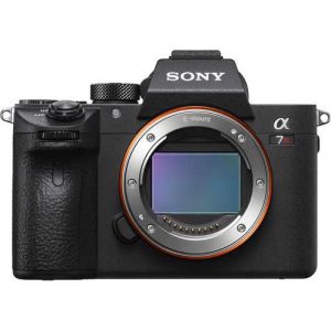 برسی بدنه دوربین عکاسی بدون آینه سونی Sony Alpha a7R III Mirrorless (Body Only)