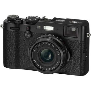 برسی دوربین عکاسی فوجی فیلم Fujifilm X100F Digital Camera