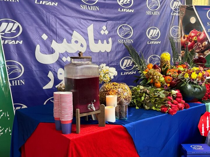 شاهین موتور سفیر شادی در خانه سالمندان