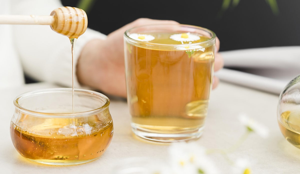 چگونه عسل طبیعی را از نوع تقلبی تشخیص دهیم؟